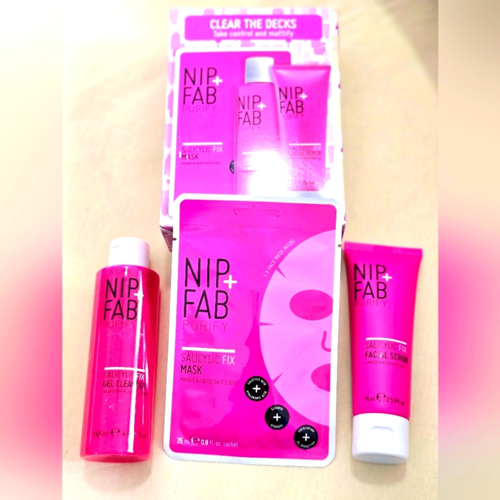 NEW! NIP + FAB Clear The Decks Salicylic Starter Set (3 Products)